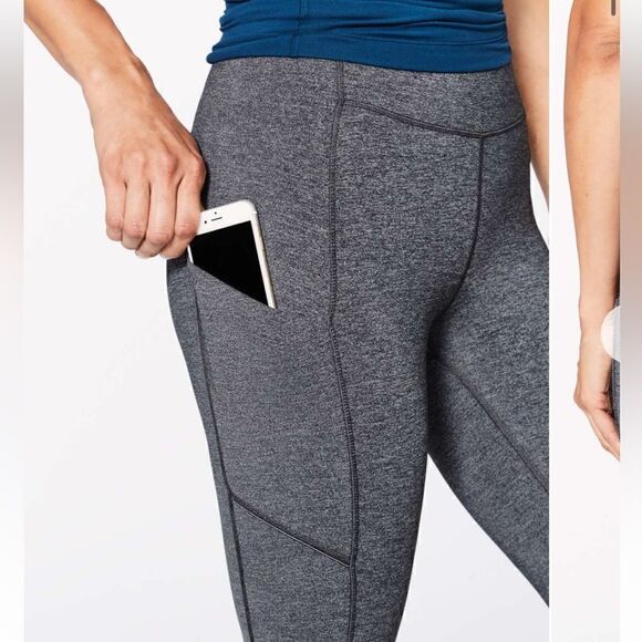 Lululemon Speed Up Crop (21") - Picture 3 of 16